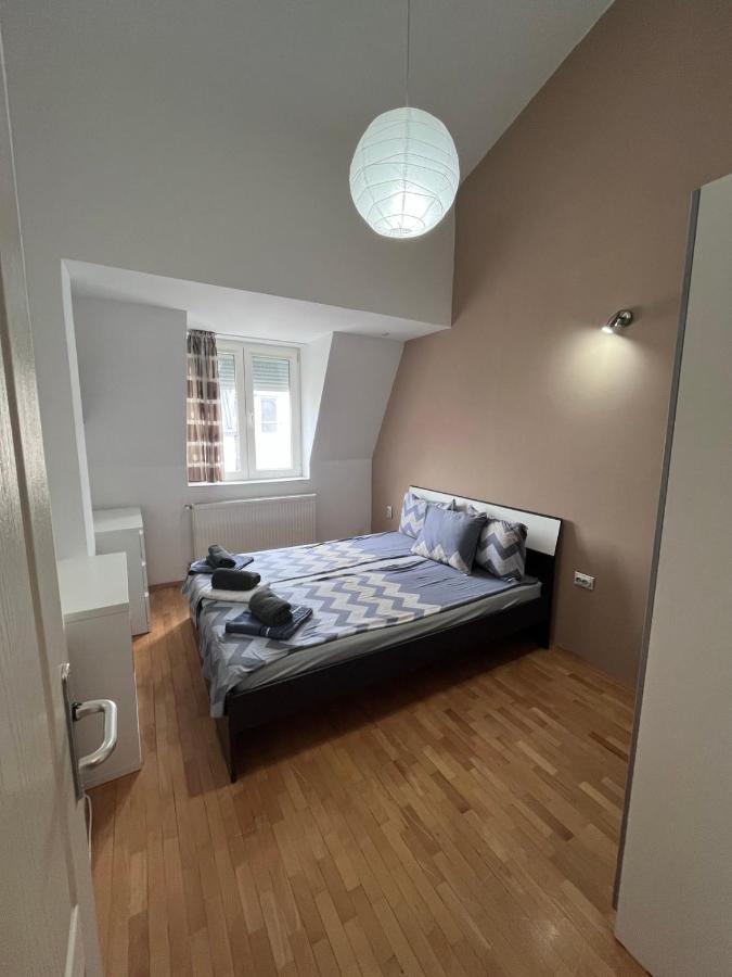 Vortex Apartment 斯科普里 外观 照片
